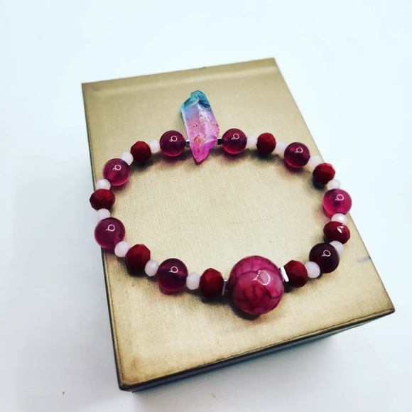 Pink Agate, Aura Quartz and Czech glass bracelet - Picture 2 of 4